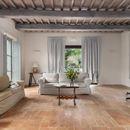 Villa Casentino By Posarellivillas
